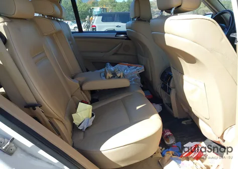 2013 BMW X5 xDrive35I/xDrive35I Premium/xDrive35I Sport Activity z USA, uszkodzony, nr VIN 5UXZV4C5XD0B03098